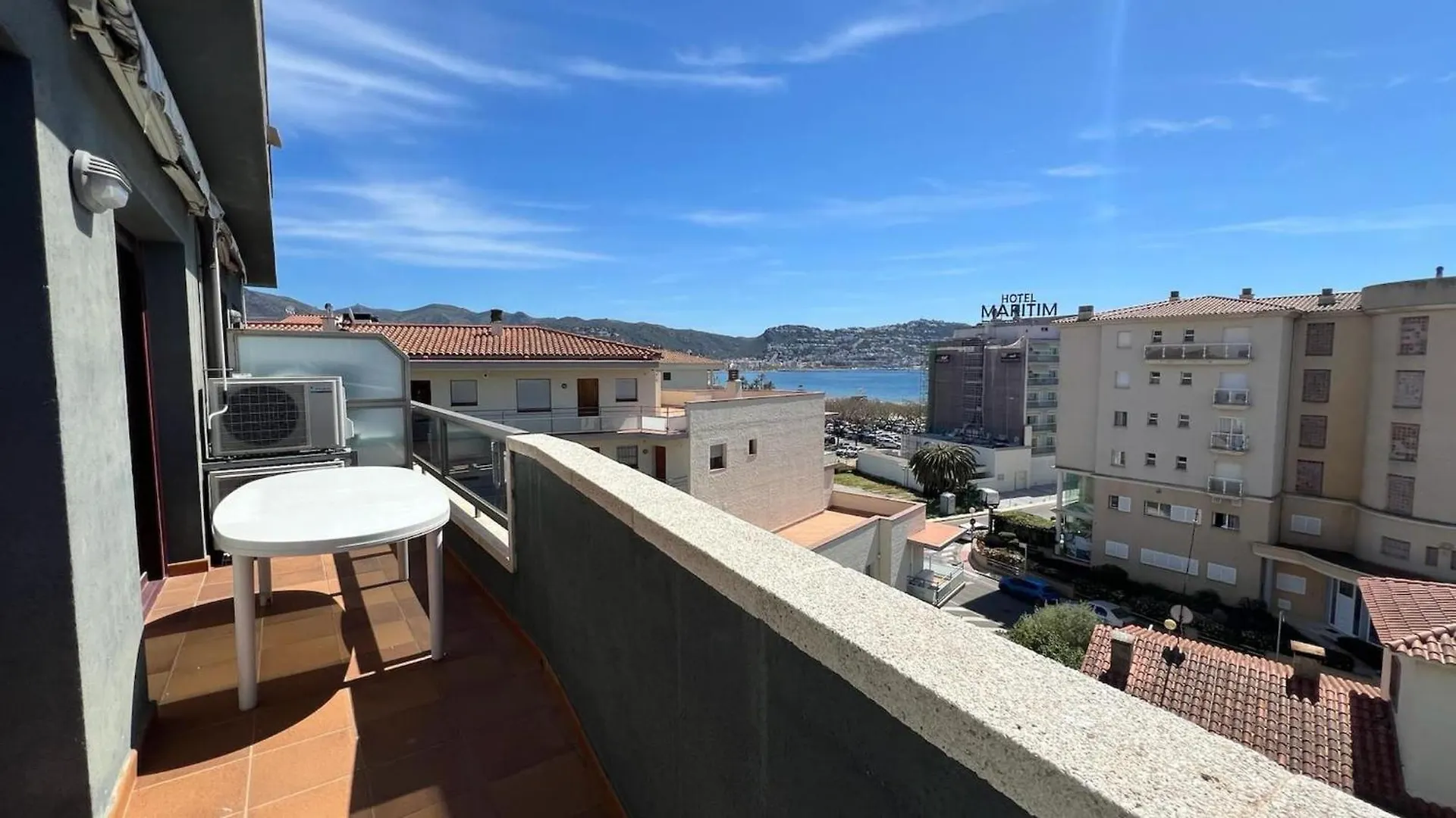 Bonito Duplex Vista Mar Parking Apartment Roses